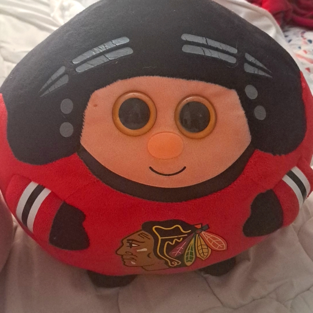 Chicago Blackhawks Ty Beanie